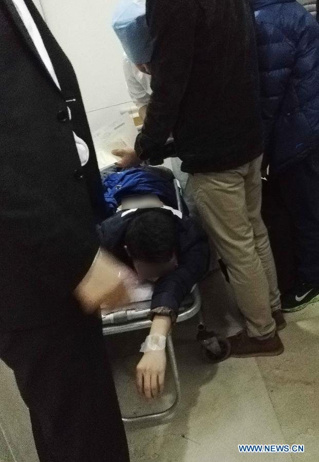Семеро пострадали при обрушении сцены в концертном зале в Пекинском авиакосмическом университете