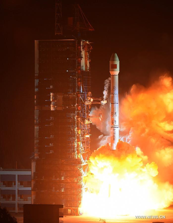 В Китае успешно произведен запуск спутника "Чжунсин-1С"