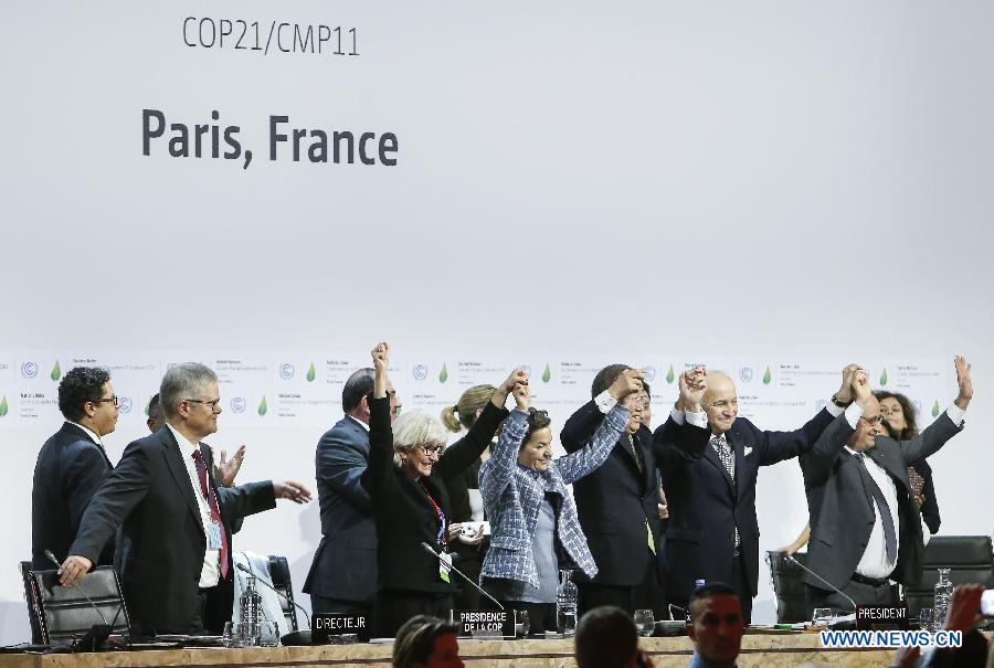 На Парижской конференции по климатическим изменениям принято историческое Парижское соглашение