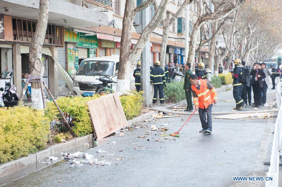 21 человек получил травмы в результате взрыва газа в ресторане на юго-западе Китая