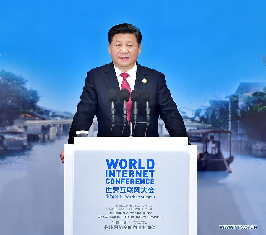 Си Цзиньпин призывает создать в киберпространстве сообщество с единой судьбой