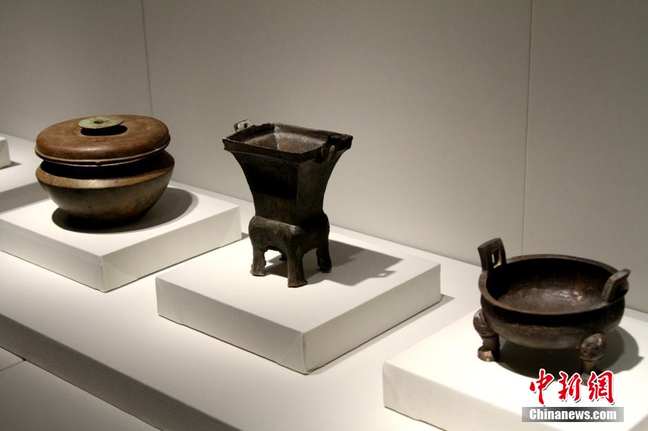 Роскошная телега древнего Китая представлена в городе Сиань