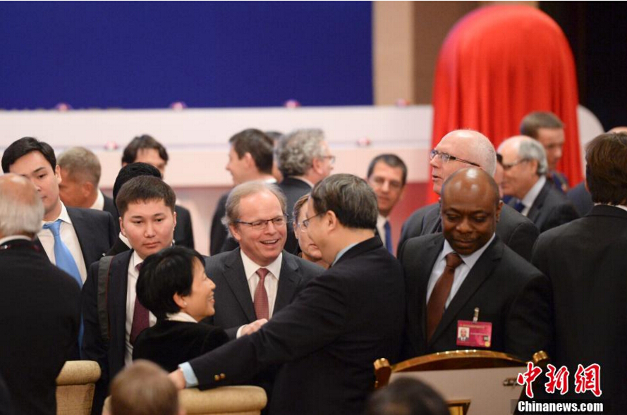Си Цзиньпин присутствовал на церемонии открытия АБИИ