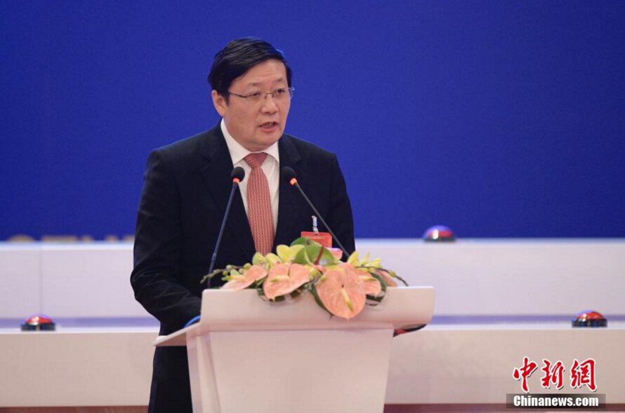 Си Цзиньпин присутствовал на церемонии открытия АБИИ