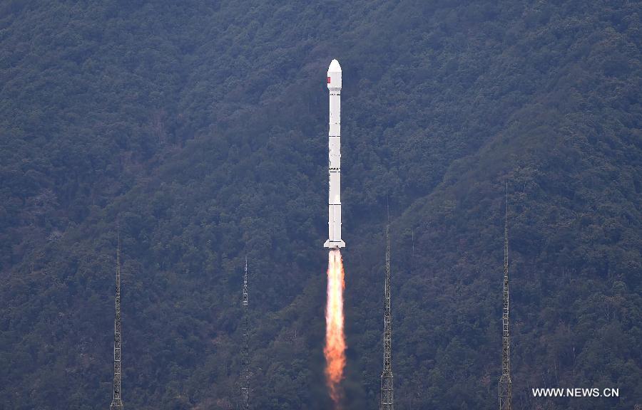 Китай запустил 5-й спутник нового поколения системы "Бэйдоу"