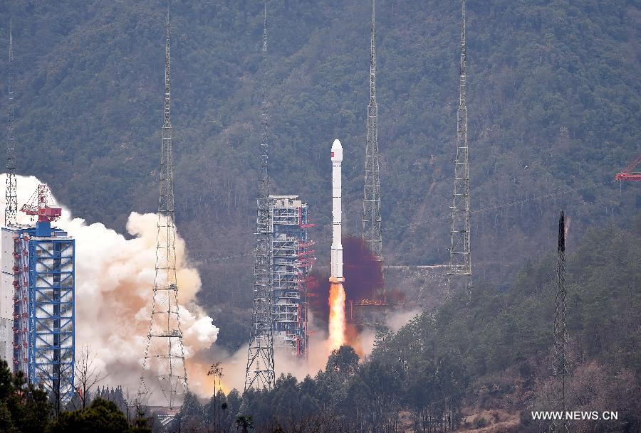 Китай запустил 5-й спутник нового поколения системы "Бэйдоу"