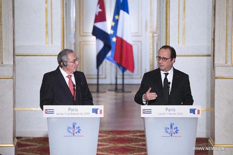 Ф. Олланд призвал США полностью снять блокаду с Кубы
