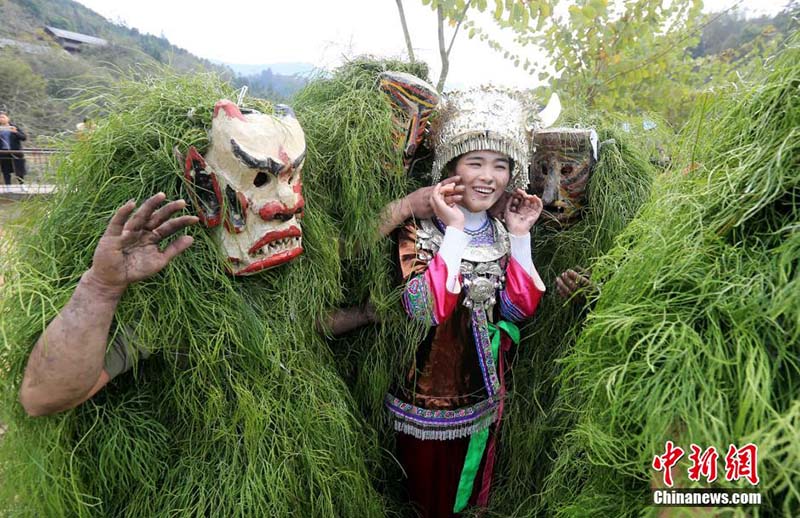 В Гуанси-Чжуанском автономном районе  отметили «праздник Мангао»