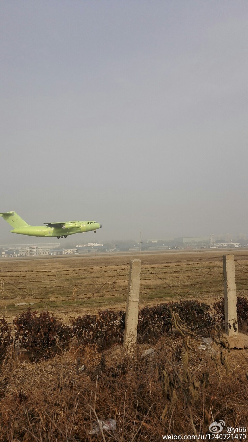 Пятый прототип китайского транспортного самолета «Юнь-20» провел пробный полет