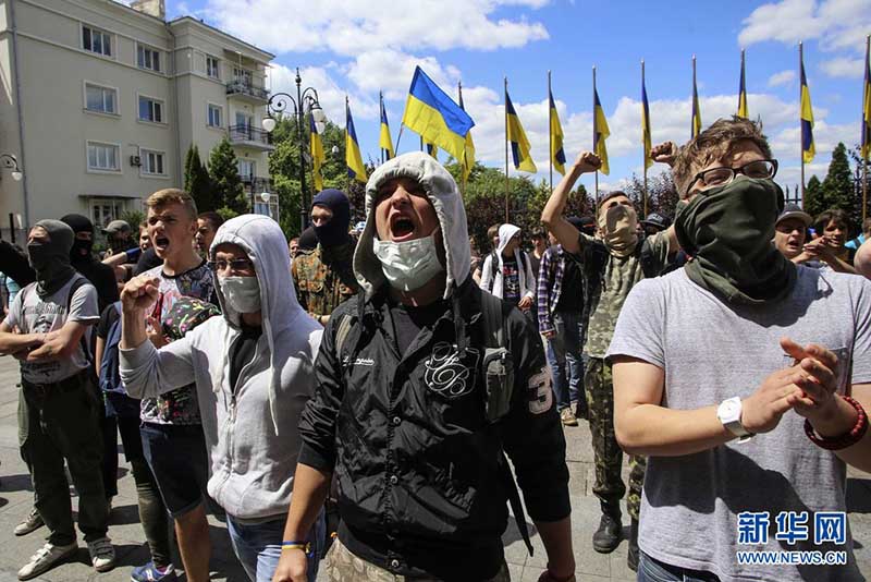 Аналитический обзор: куда движется внутриполитическая борьба в Украине?