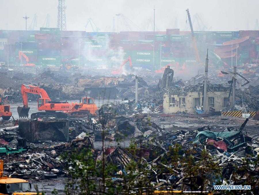 Прямой экономический ущерб от августовских взрывов в порту Тяньцзинь превысил 6,8 млрд юаней -- мэр города