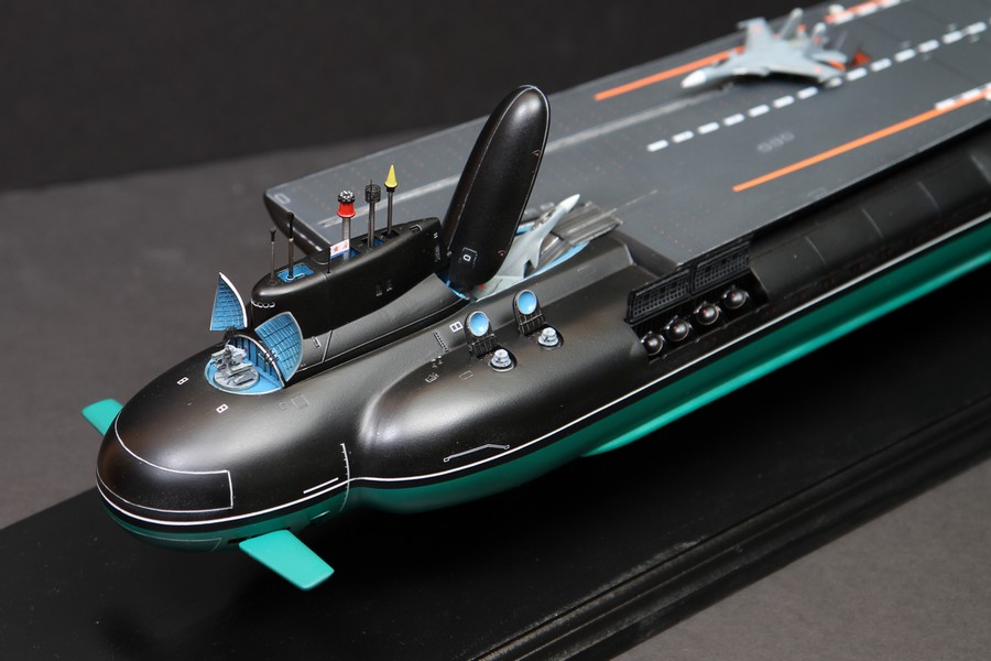 Фантазия: Подводный авианосец «Супер Тайфун»