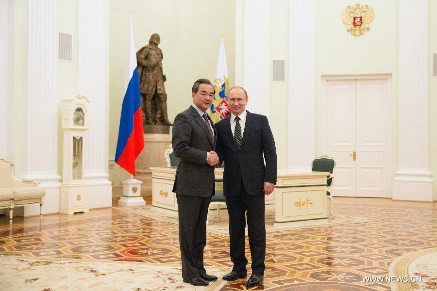 Президент РФ В.Путин встретился с главой МИД КНР Ван И