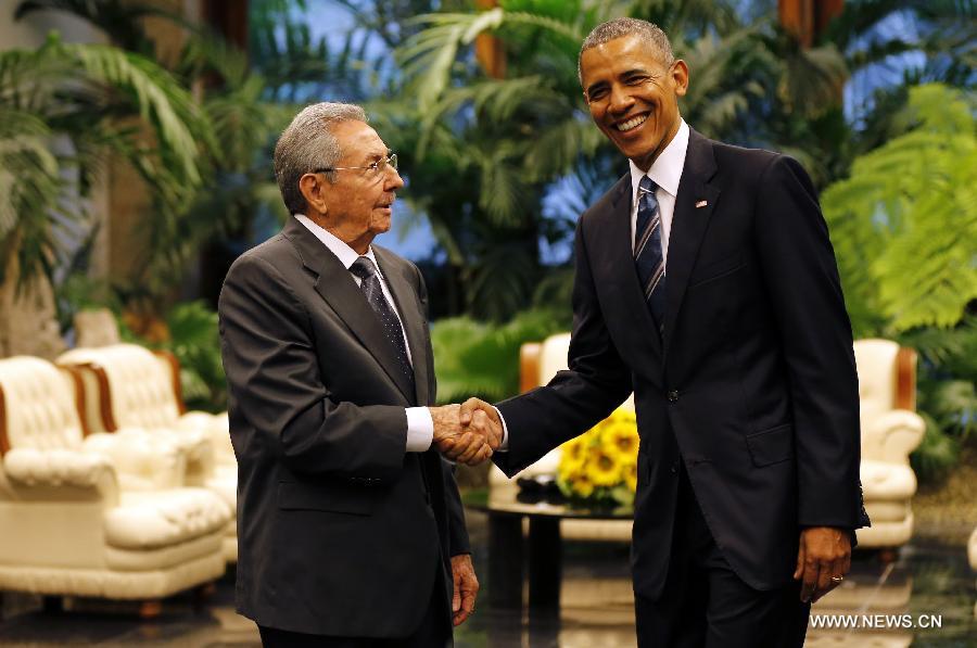 Рауль Кастро провел встречу с Бараком Обамой