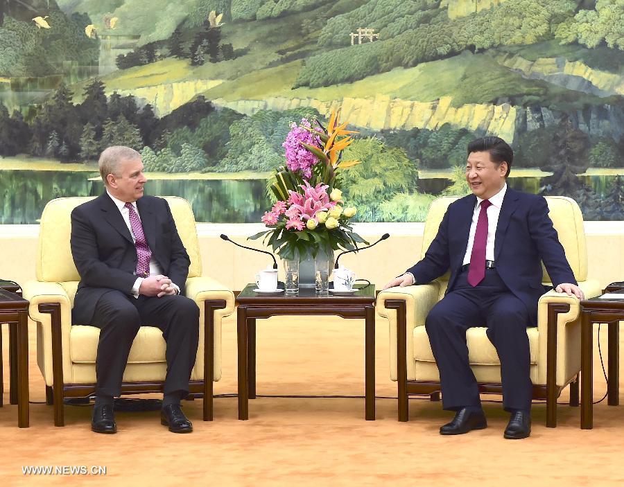 Си Цзиньпин высоко оценил вклад королевской семьи Великобритании в продвижение китайско- британских отношений