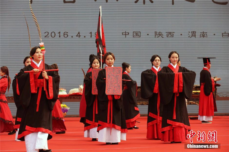 Церемония жертвоприношения ЦанЦзе и определения иероглифа 2016 года в рамках «пояса и пути» прошла в Шэньси