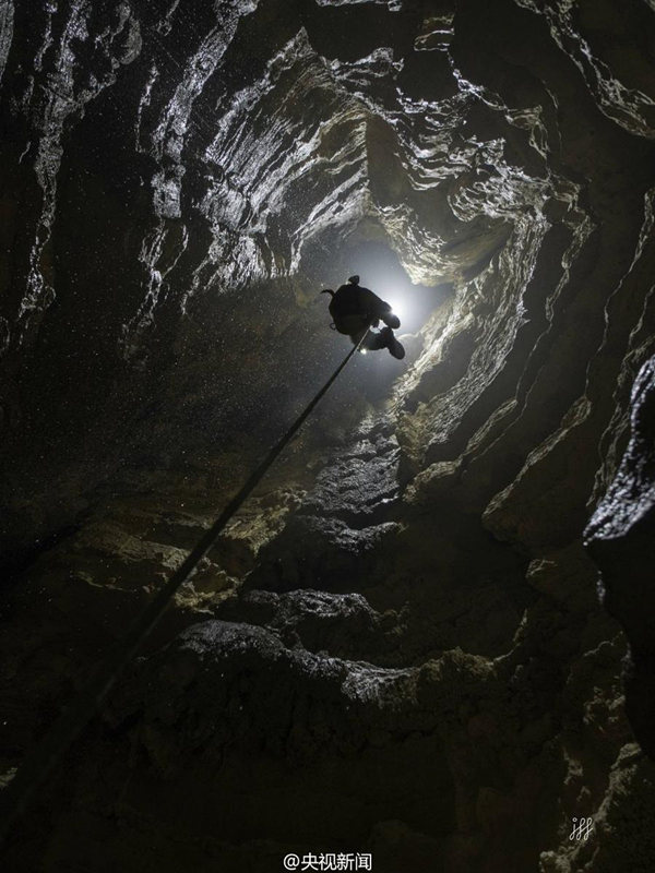 Раскрыты новые секреты самой длинной пещеры в Китае 