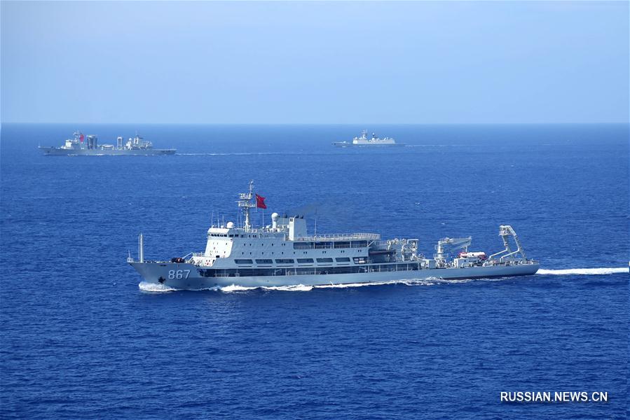 Совместные учения кораблей ВМС Китая и США в западной части Тихого океана