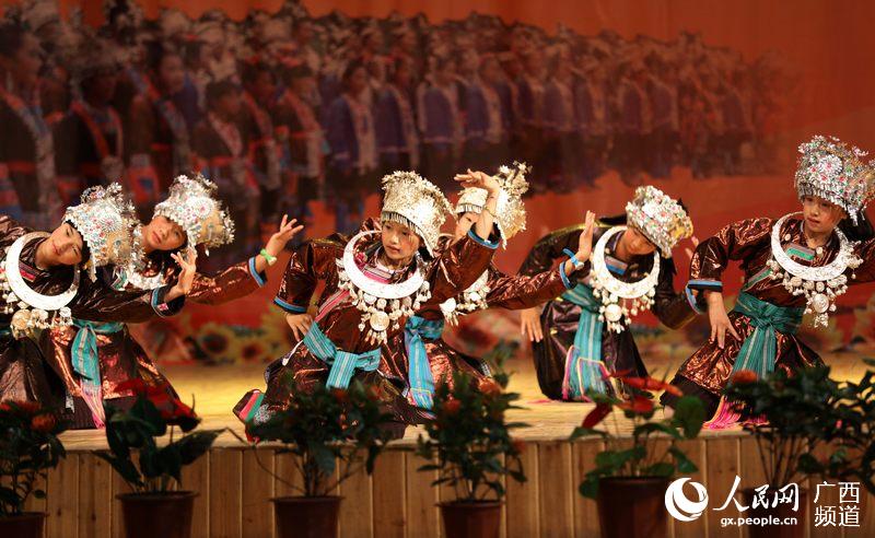 Фестиваль национального культурного наследия прошел на юге Китая