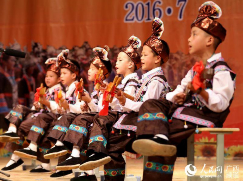 Фестиваль национального культурного наследия прошел на юге Китая
