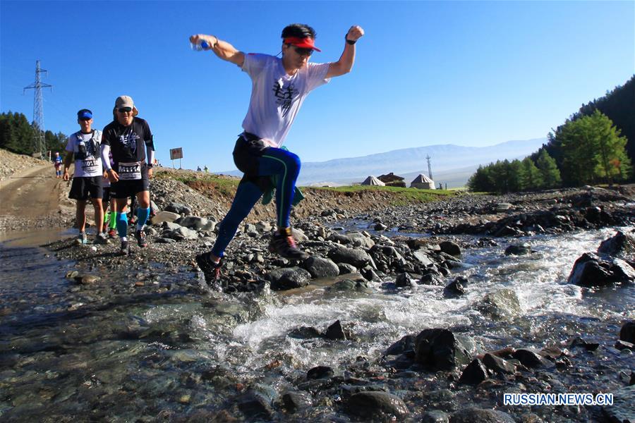 Национальное соревнование по пешему кроссу в горах Тяньшаня