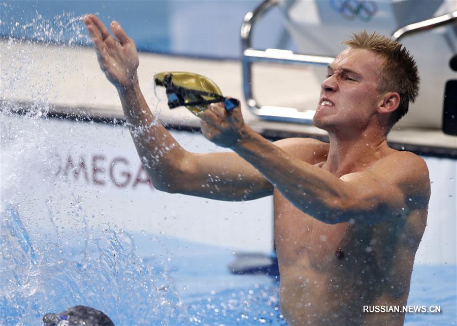 Казахстанский пловец Д. Баландин завоевал олимпийское золото на дистанции 200 метров брассом