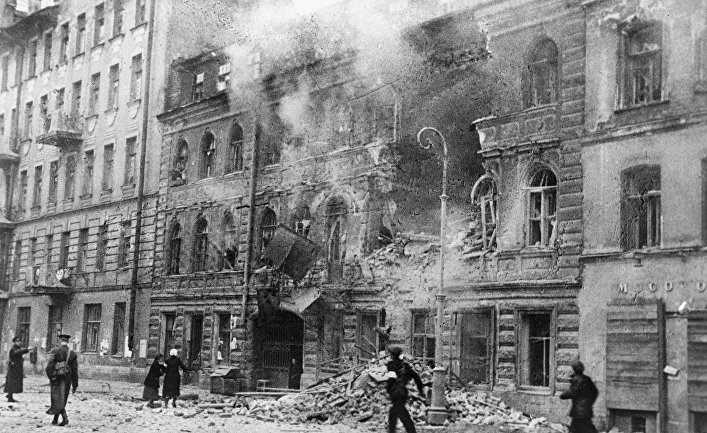 Почему Ленинград был осажден, а не захвачен