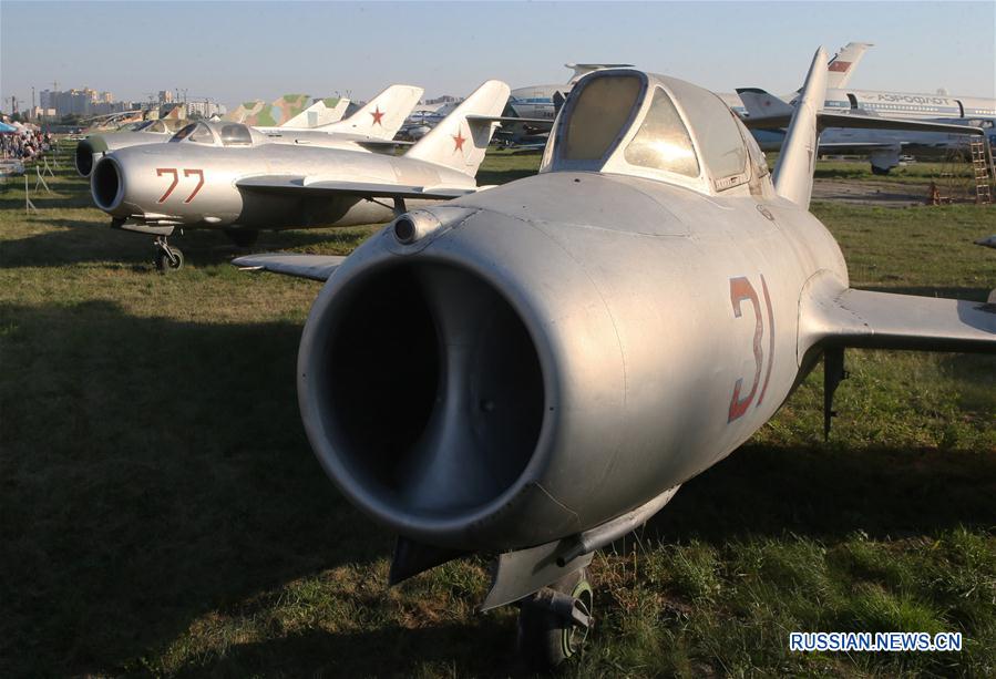 На авиафестивале в Киеве был представлен новый Ан-178