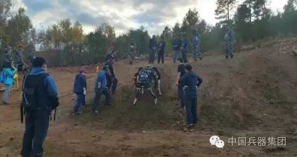 Китайский «Bigdog» победил в гонке среди роботов