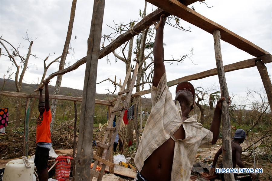 На Гаити погибли как минимум 264 человека в результате урагана "Мэттью"