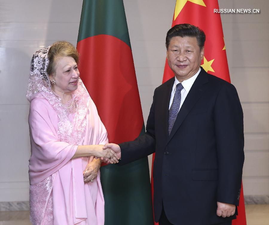 Си Цзиньпин встретился с председателем Националистической партии Бангладеш