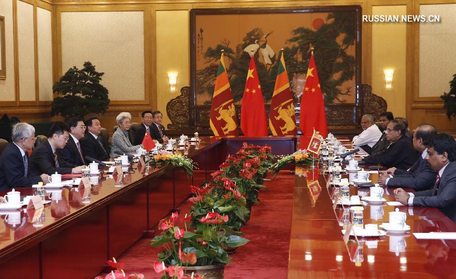 Чжан Дэцзян провел переговоры со спикером парламента Шри-Ланки