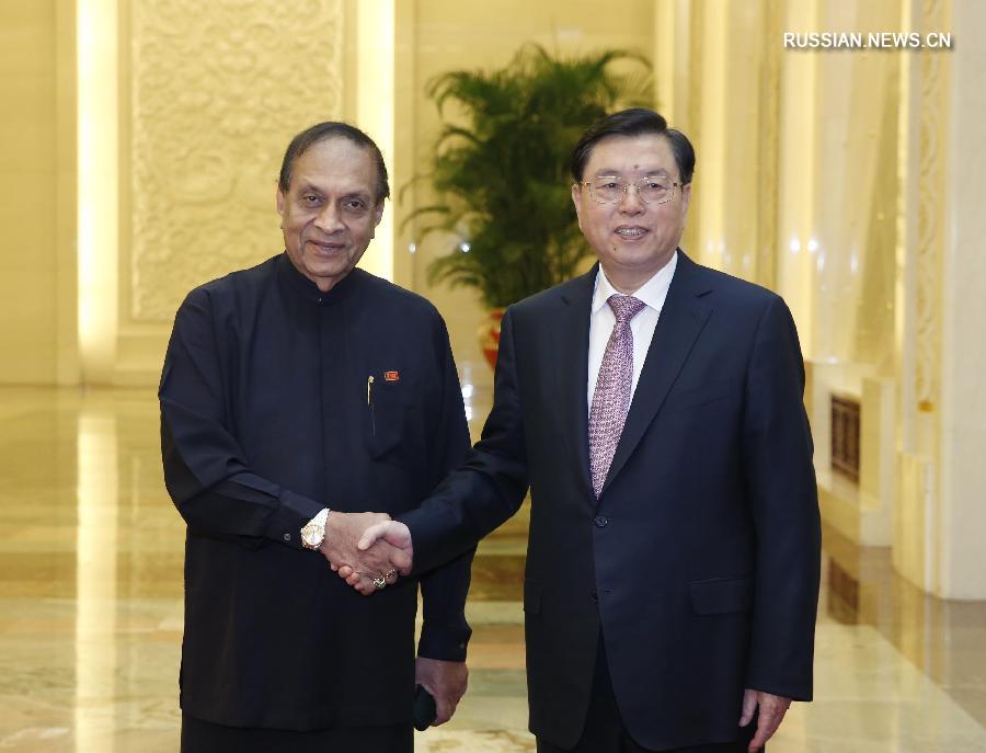 Чжан Дэцзян провел переговоры со спикером парламента Шри-Ланки