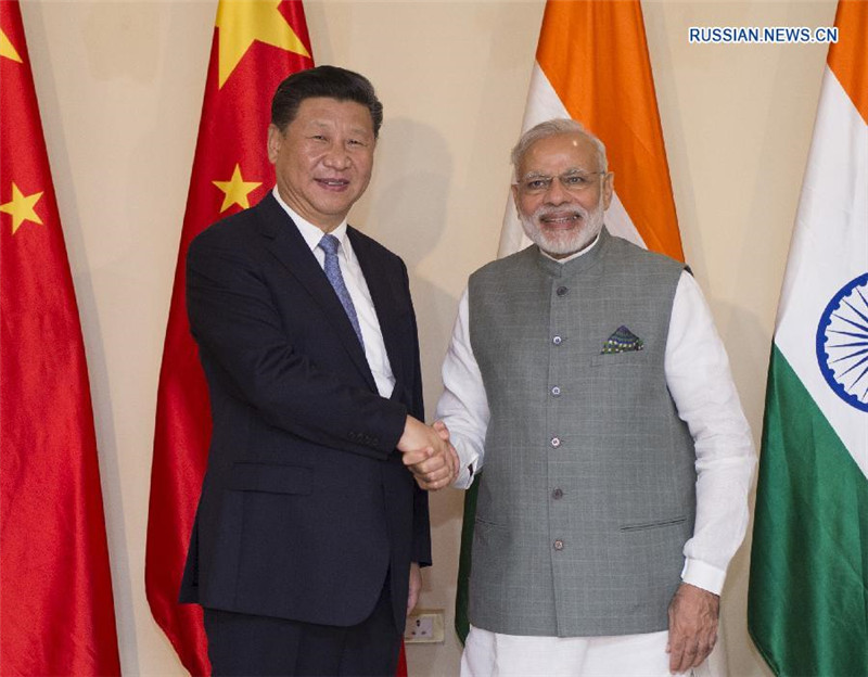 Си Цзиньпин встретился с премьер-министром Индии Н.Моди