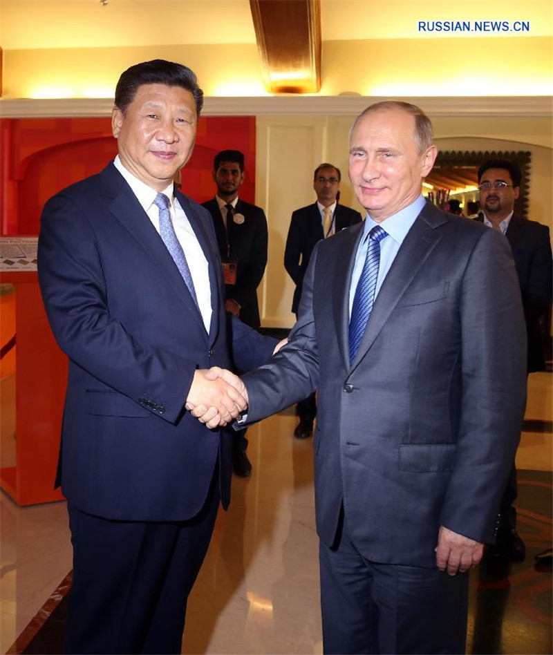 Председатель КНР Си Цзиньпин встретился с президентом РФ В.Путиным