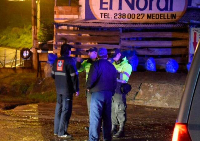 Самолет с 72 пассажирами потерпел крушение в Колумбии