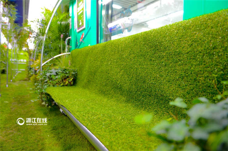 По метро города Ханчжоу ездили «зеленые» поезда 