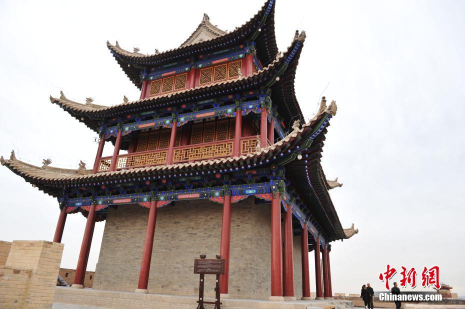 Восстановлена застава "Цзяюй" Великой Китайской стены