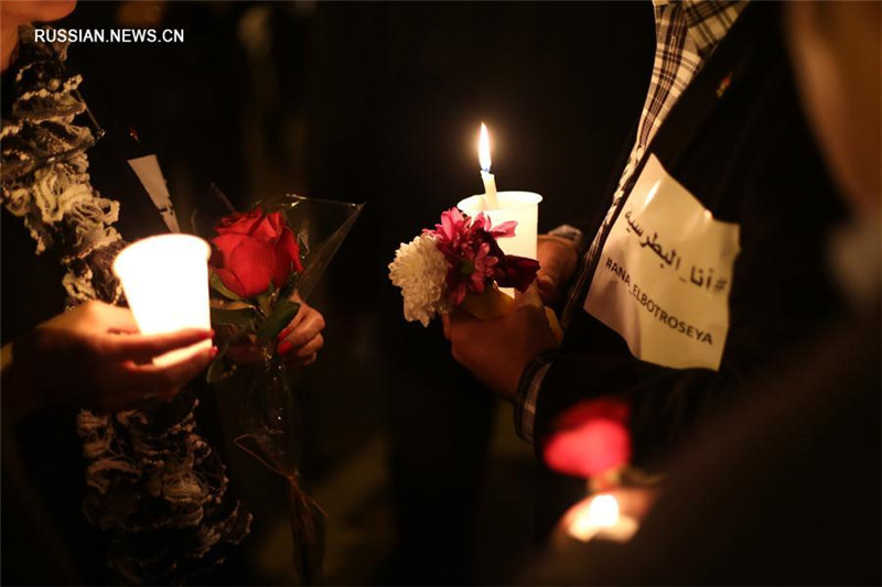 В Каире почтили память жертв взрыва вблизи коптского собора