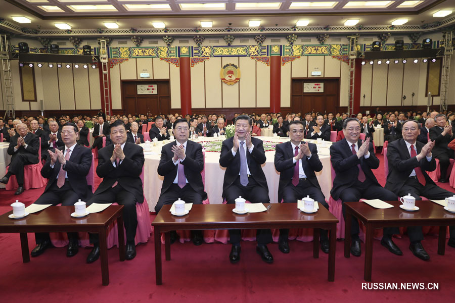 Си Цзиньпин призвал членов НПКСК вносить больше предложений по государственным делам