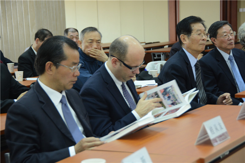 В Пекине состоялась презентация сборника «Беларусь глазами китайских дипломатов»