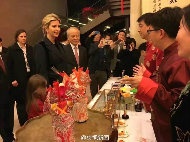 Иванка Трамп посетила торжество по случаю Праздника Весны в посольстве КНР в Вашингтоне