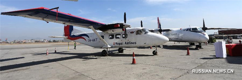 Китай передал Непалу еще два самолета китайского производства