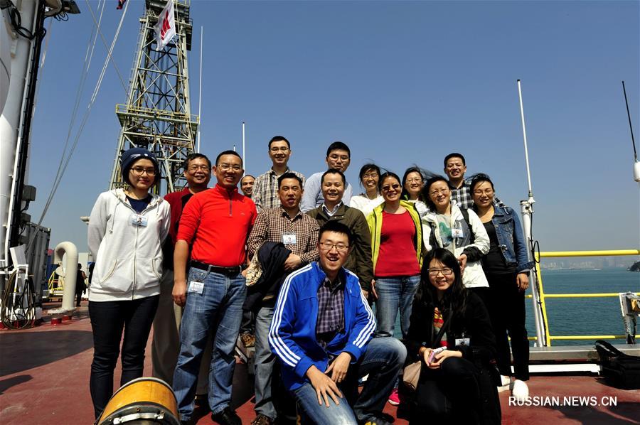 Китайские и иностранные исследователи отправились в ЮКМ для проведения буровых работ