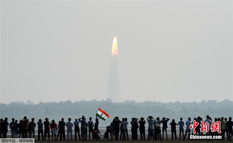 Индия вывела на орбиту 104 спутника за один запуск
