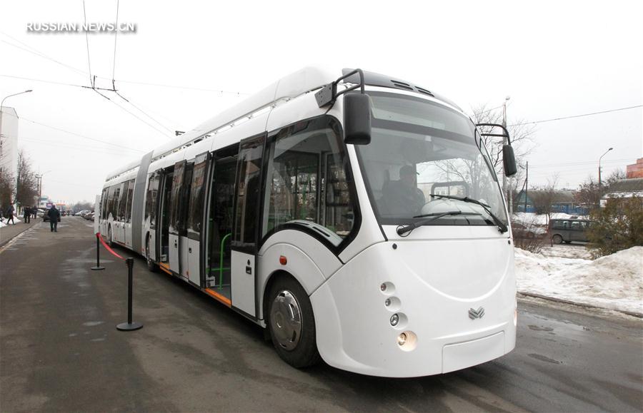 Делегация провинции Сычуань посетила завод по производству электробусов в Беларуси