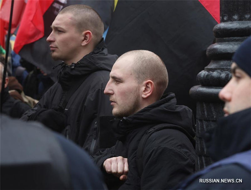 В Киеве прошел Марш национального достоинства