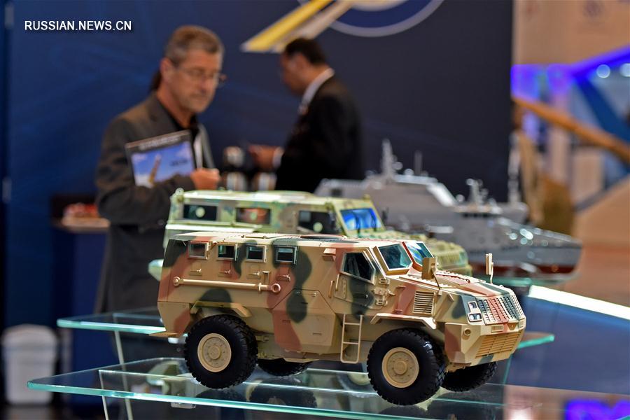 Общая стоимость сделок на 13-й международной выставке вооружений в Абу-Даби составила 5,2 млрд долларов США