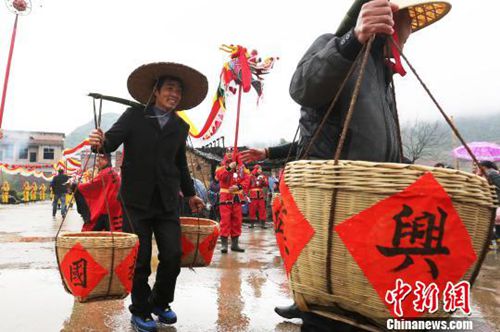 Во второй день второго месяца по лунному календарю китайцы отметят праздник Лунтайтоу