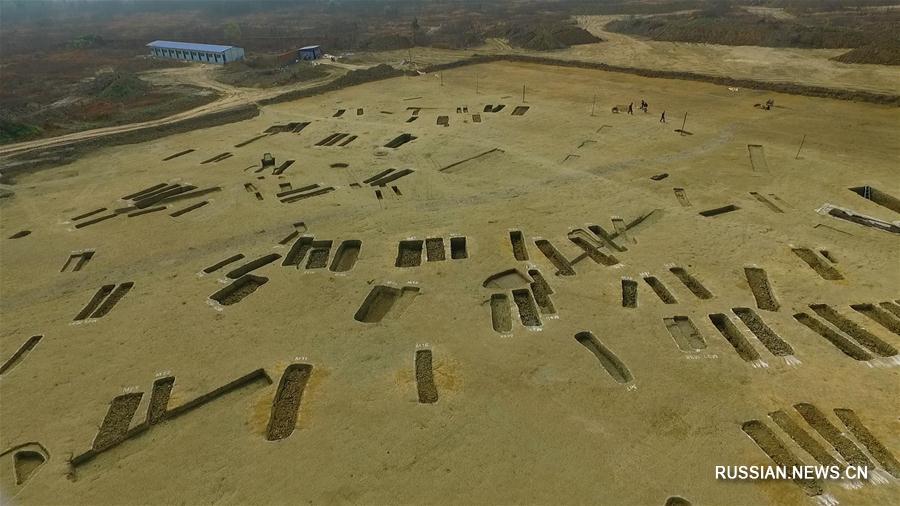 В Чэнду обнаружено древнее кладбище с большим количеством бронзовых предметов